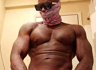 bbc worship hallelujah johnson tall muscular bodybuilder slut
