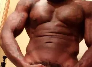 Muscular BBC Bodybuilder Dominates Slut in Humiliating Worship Session