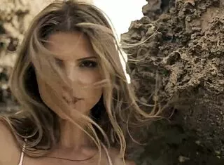 Valentina Giner son Skinny Blonde Teen Solo Beauty Seduction Power