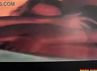 After bathing at the African hotel, receptionist fucked me hard before my wife call turned wild