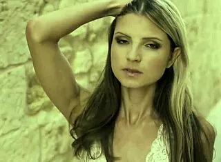 Valentina Giner son Skinny Blonde Teen Solo Beauty Seduction Power