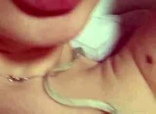 Elza Kom's Armpits Drive Fetish Worship Wild