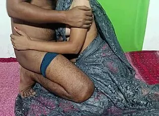 Komal Bhabhi Ripped Saree Fucked Creampie Bathroom Cum