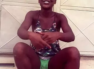 Crazy African Twerker Dances To Nigerian Afro Beats