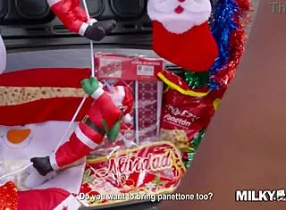 Greta Sweet's Christmas Fan Fuck Turns Wild And Naughty