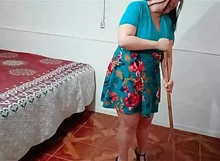 stepson catches stepmom sweeping then she rides him cowgirl 😈 rough anal fetish