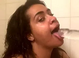 fresh face bare ass shower toy fuck 😍💦