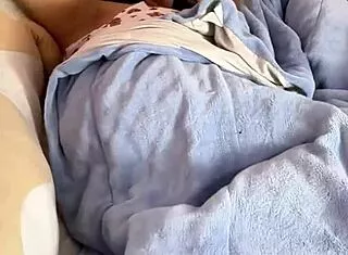 chubby ebony babe farts loud on bed showing fat ass
