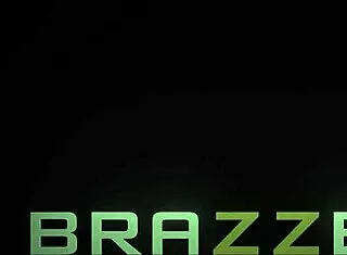 Troublemakerzz Abigail Morris and Jasmine Sherni's Cum-Swapping Facial Frenzy!