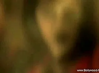 Sensual Indian Beauty Teases Solo 😍❤️