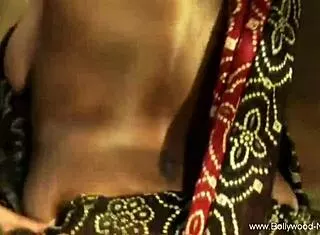 Sensual Indian Beauty Teases Solo 😍❤️