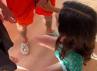 😲 village whore's face drenched in triple public cumwalk load 💦