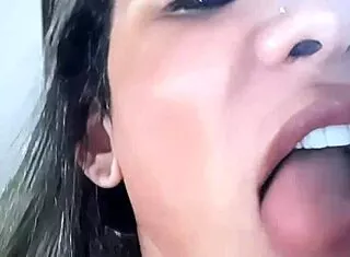 Gozando Na Buceta Greluda Deles Creampie Close-Up Explosion