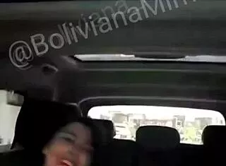 Mimi Pelada No Carro Do Macho Rumo Ao Motel Pra Foder
