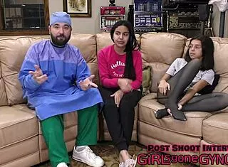 Dirty Dermatologists Alix Avery in Latex Gloves and Close-Up Humiliation