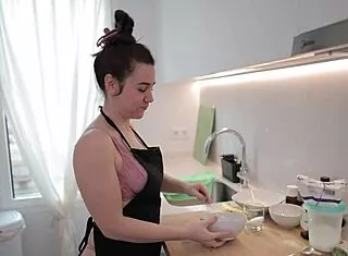 kitchen cake leads straight to interracial big ass blowjob