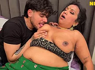 bhabhi's gettin so wet with desi boy, i cant even... hardcore poundin her tight pussy