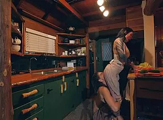 tattooed wifey cooks up creampie for monster cock 😈🍆💦
