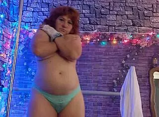 whoa! hotwife steffi bunny's juicy pussy dances dirty for hubby