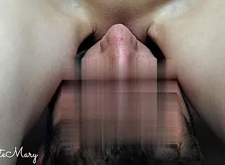 wanna see my best friend drown in my massive squirting orgasm from facesitting?