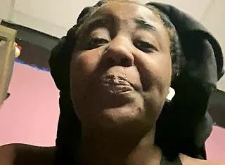 damn i'm so high n horny smokin while fuckin my wet pussy with dildo