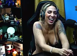 Bruna Lambertini Strips Naked During Podcast Interview