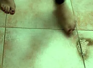Sexy Feet Dancers Show Off Perfect Toes And Heels