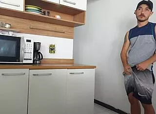 Meu marido no banho e eu com amigo dele