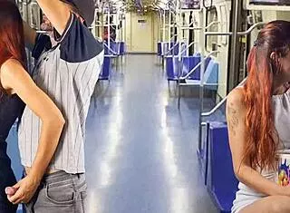 pervertido goza nos peitos da passageira de onibus em publico