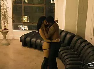 Roxie sinner rides isiah maxwell bbc