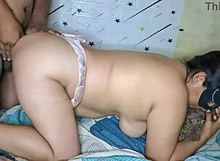 Dia 1 del 2026 abriendole el culo a ema sin piedad dejandola lleno de leche en su ano sexo casero