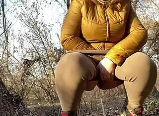 Wet Pussy Of A Mature Milf Squatting And Peeing