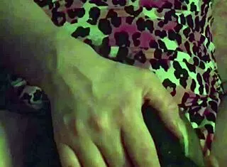 Fuschia leopard s5 features juicy milf licking pussy