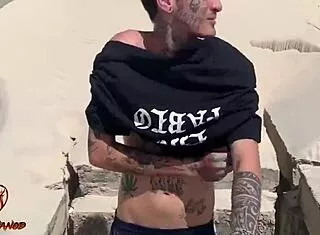 na praia fizemos sexo arriscado