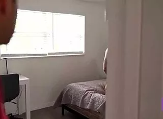 Hot Bimbo Milf Fucks Everyone In Her Household