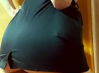 secretaria cachonda le graba video a su jefe