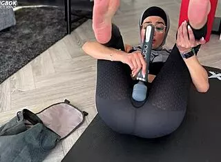 aaliyah yasin gets horny after her gym workout