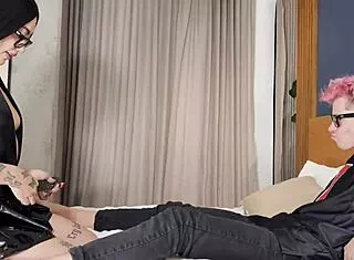 Colombian amateur with big ass fucked hard