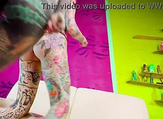 Tattooed goth takes extreme anal with massive gapes
