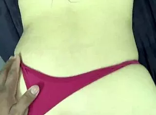 Sexy Mexicana En Tanga Se Masturba Para Recibir