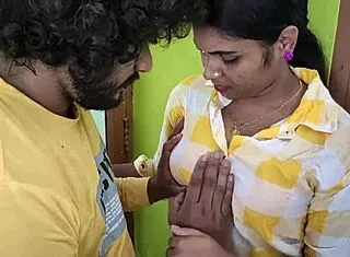 Horny Indian College Girl Enters Private Bedroom For Boyfriend