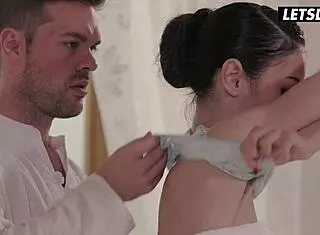 erotic spa massage turns into a wet oiled fuck