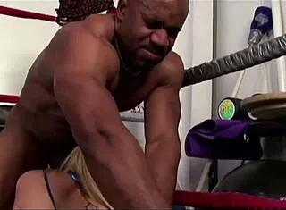 Sara Jay Distracts The Black Boxer With Her Milf White Melons And Thick Booty Cheeks