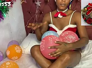 fuckqueen gave up her pussy for christmas