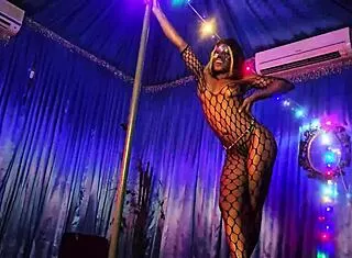 Showing off my skills practicing when a high roller walks in gets hot in the private room
