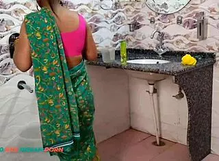 everbest indian homemade sex in green saree
