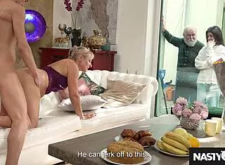 mature club sexy blonde gilf hanka affair