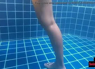 Thai Amateur Teen Gf Sex In Pool