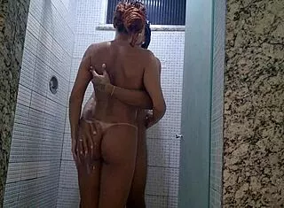 magrinha levou chupada e ferro na buceta