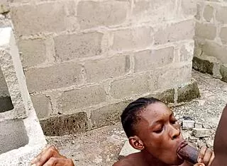she suck and fuck in uncompleted building with her boyfriend